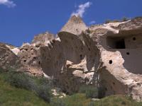 Wehrturmgleiche Felskegel im Çat Tal